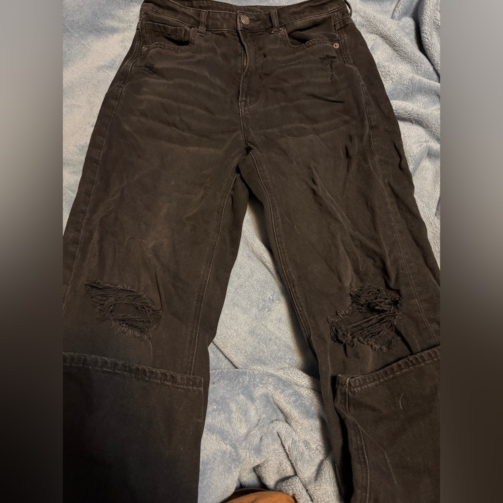 Black Distressed Jeans